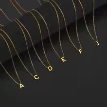 Collier Ras-de-Cou Initial - Acier Inoxydable Doré ou Argenté