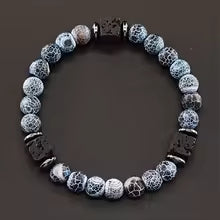 Bracelet volcanique mixte - Perles de lave et Onyx givré