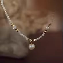 Collier Pendentif Femme - Plaqué Or 18K et Perles d'Eau Douce