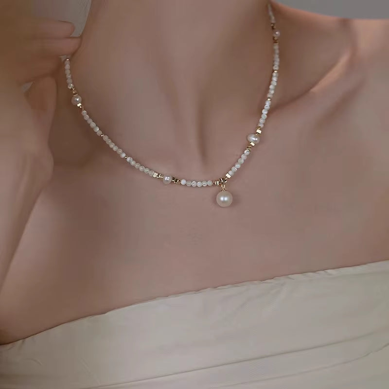 Collier Pendentif Femme - Plaqué Or 18K et Perles d'Eau Douce